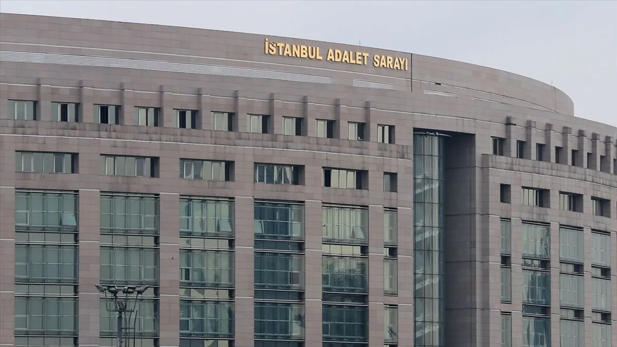 Usulsüz vatandaşlık operasyonunda 26 sanık tutuklandı