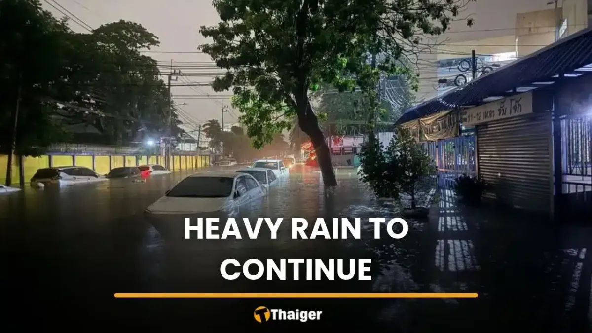 Bangkok declares flood disaster as heavy rain swamps capital