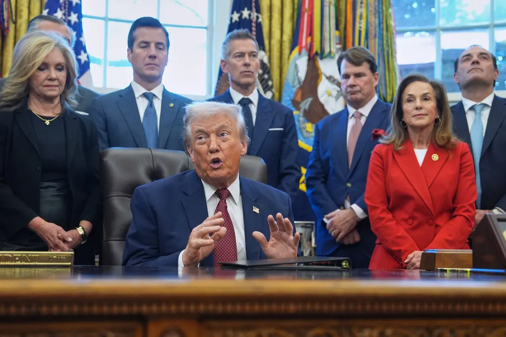 Trump yönetimi yakıt verimlilik standartlarını düşürüyor