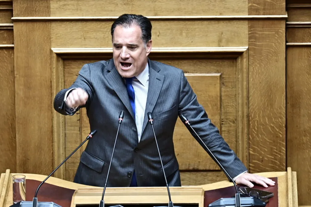 Sağlık Bakanı Georgiadis: MedWatch'ta %91 reklam azalması, Kariştianou denetimde