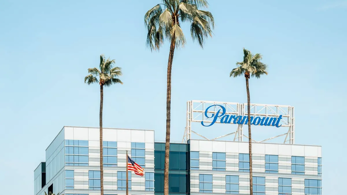 Paramount ve 12 eyalet, Warner Bros. birleşimi için anlaştı