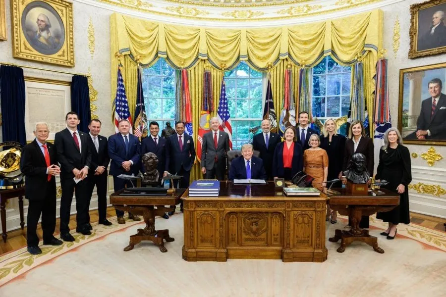 Trump Announces $18 Billion Essar-Backed Steel Project in Iowa and Minnesota