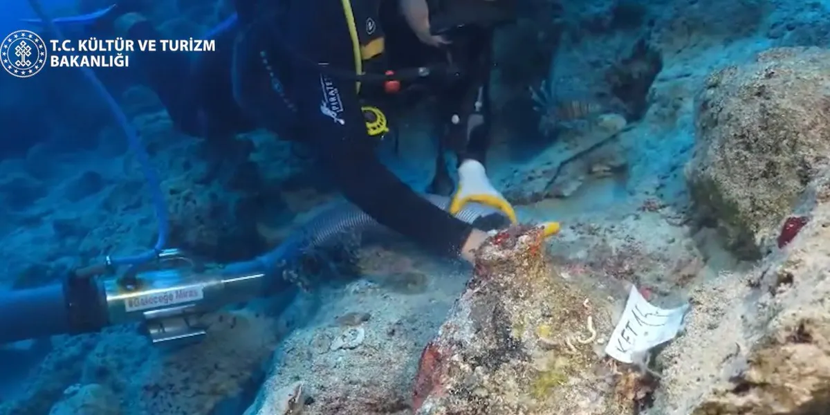 World's oldest shipwreck found off Turkey coast