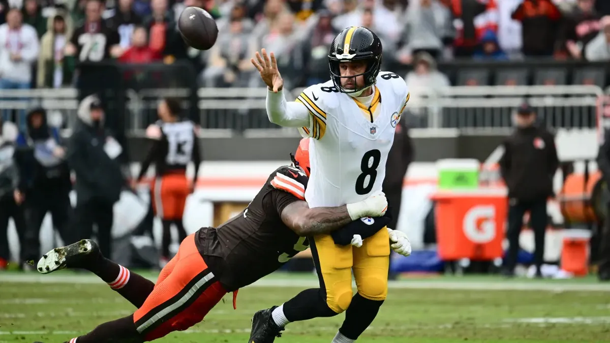 Browns Edge Steelers 27-24 on Late Field Goal in AFC North Thriller