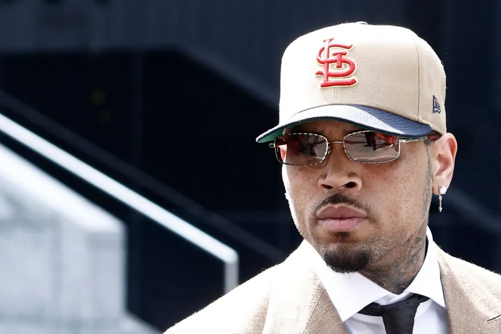Chris Brown gets suspended sentence for London nightclub assault